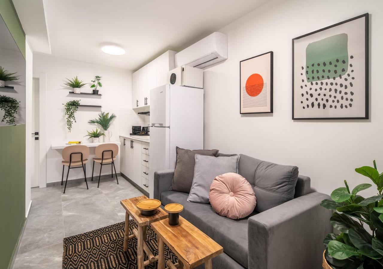 Mr. Agrippa - By Tlv2Go Apartment Baitulmaqdis Bilik gambar