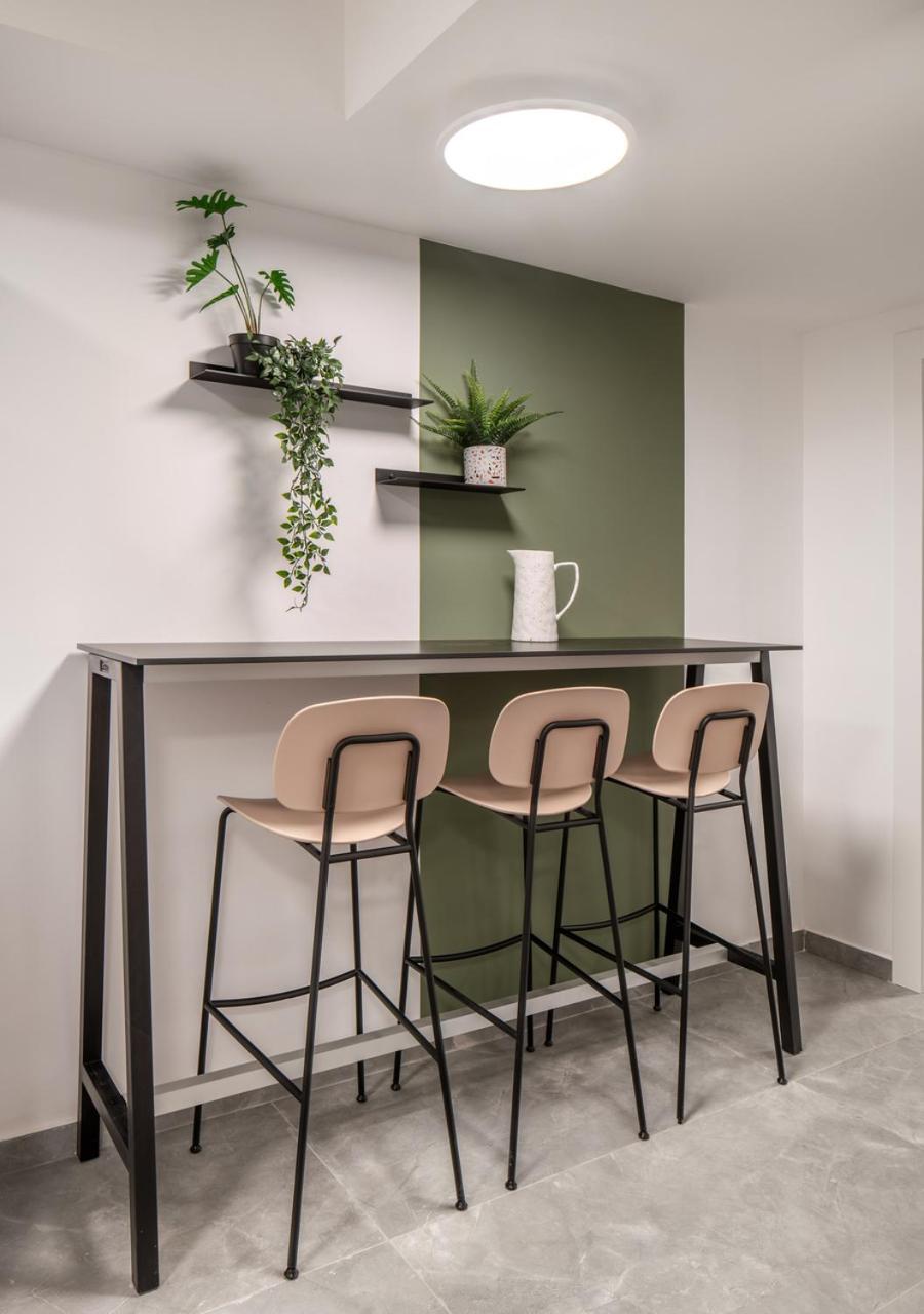 Mr. Agrippa - By Tlv2Go Apartment Baitulmaqdis Bilik gambar